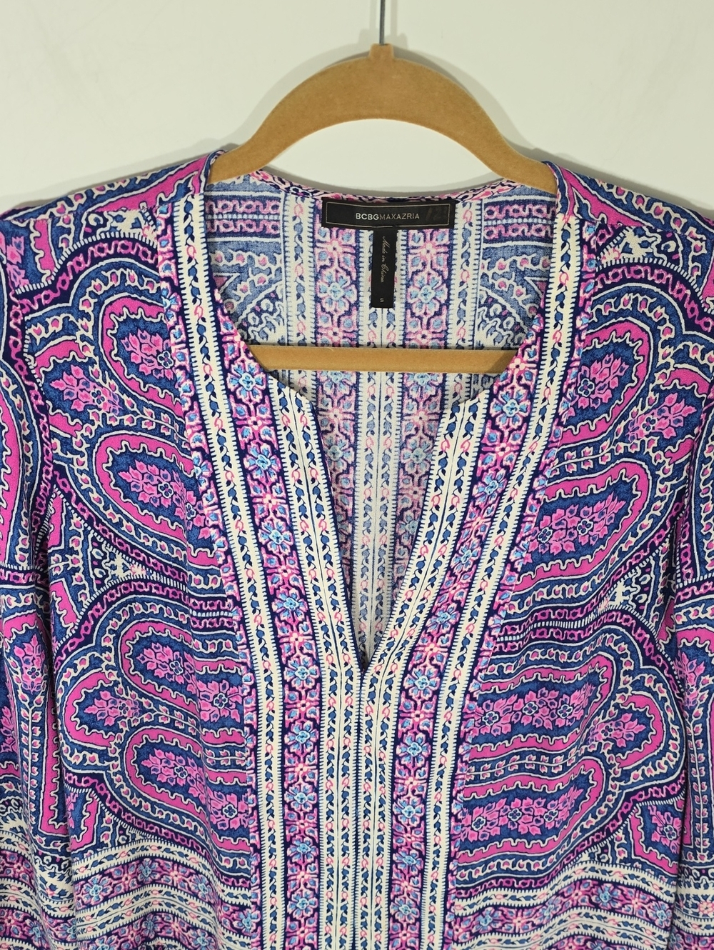 {BCBGMAXAZRIA} Dahlia Dress Fuchsia Combo - SIZE SMALL - Picture 5 of 15